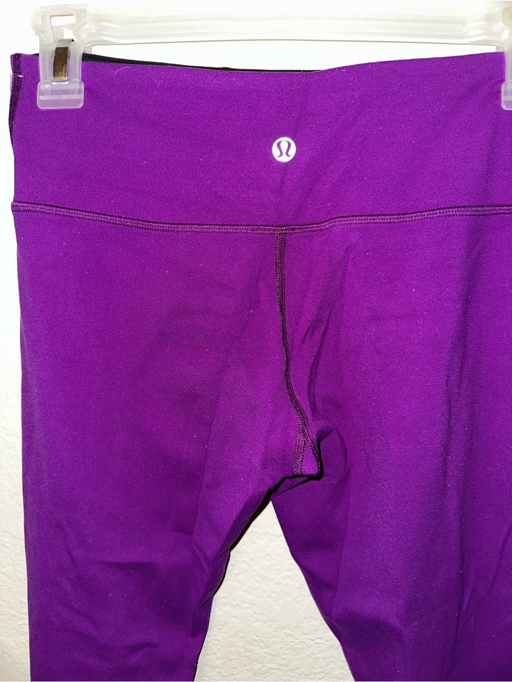 Lululemon purple full length legging size 6, tag removed!